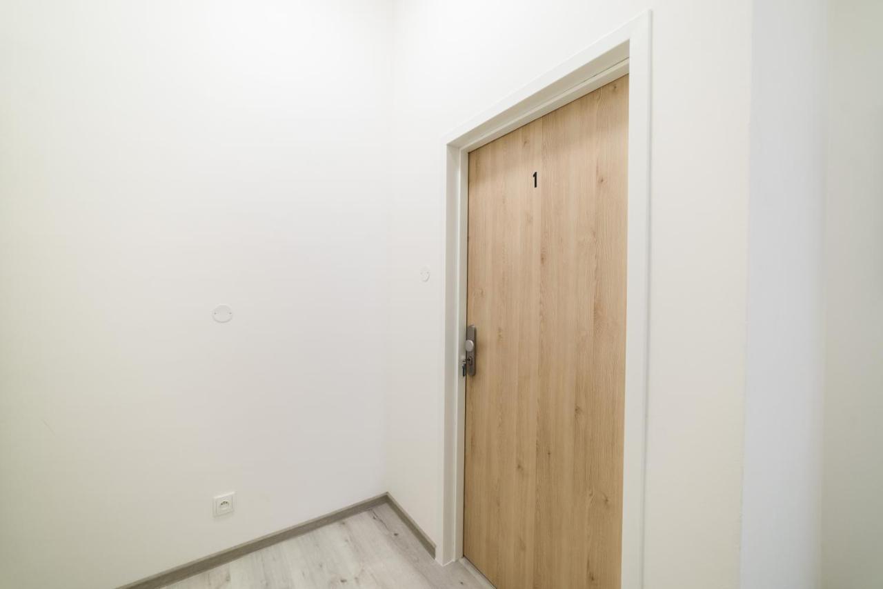 פראג New Apartments Near Dancing House מראה חיצוני תמונה